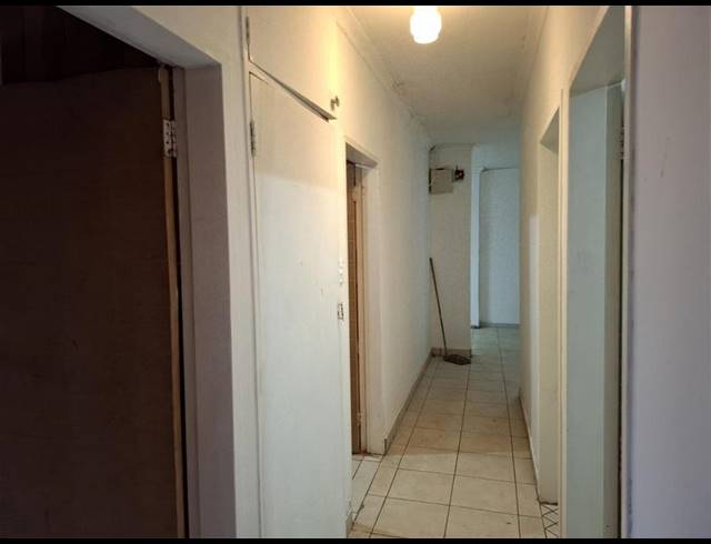 4 BEDROOM HOUSE FOR SALE IN BOOYSENS